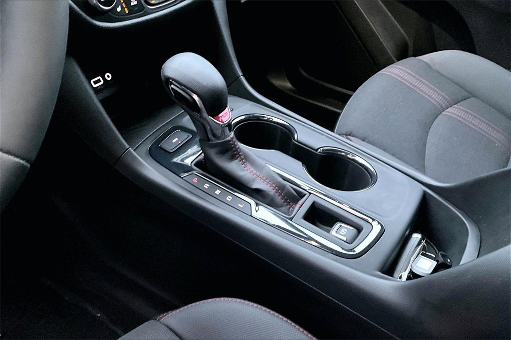 Used 2023 Chevrolet Equinox RS image 17