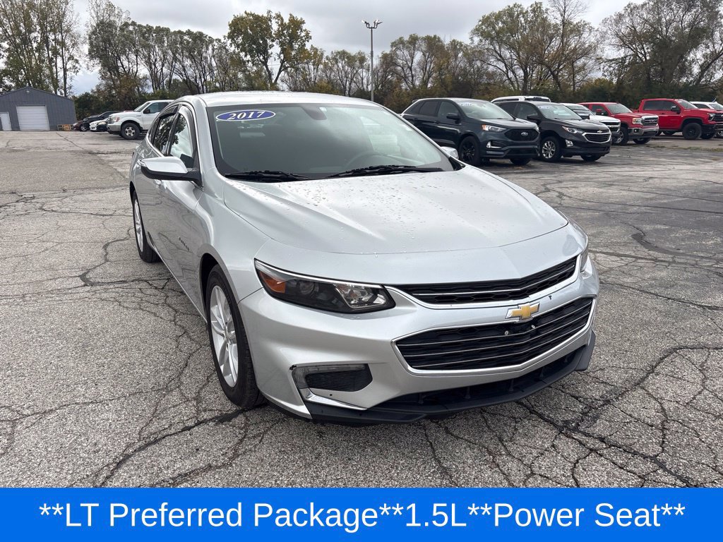 Used 2017 Chevrolet Malibu LT FWD image 7