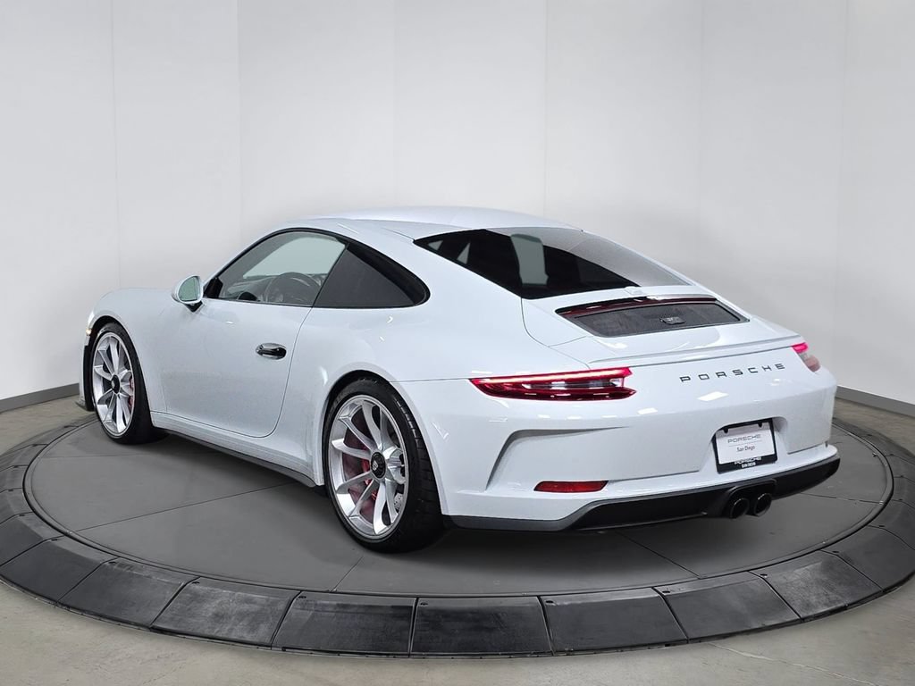 Used 2018 Porsche 911 GT3 RWD image 3