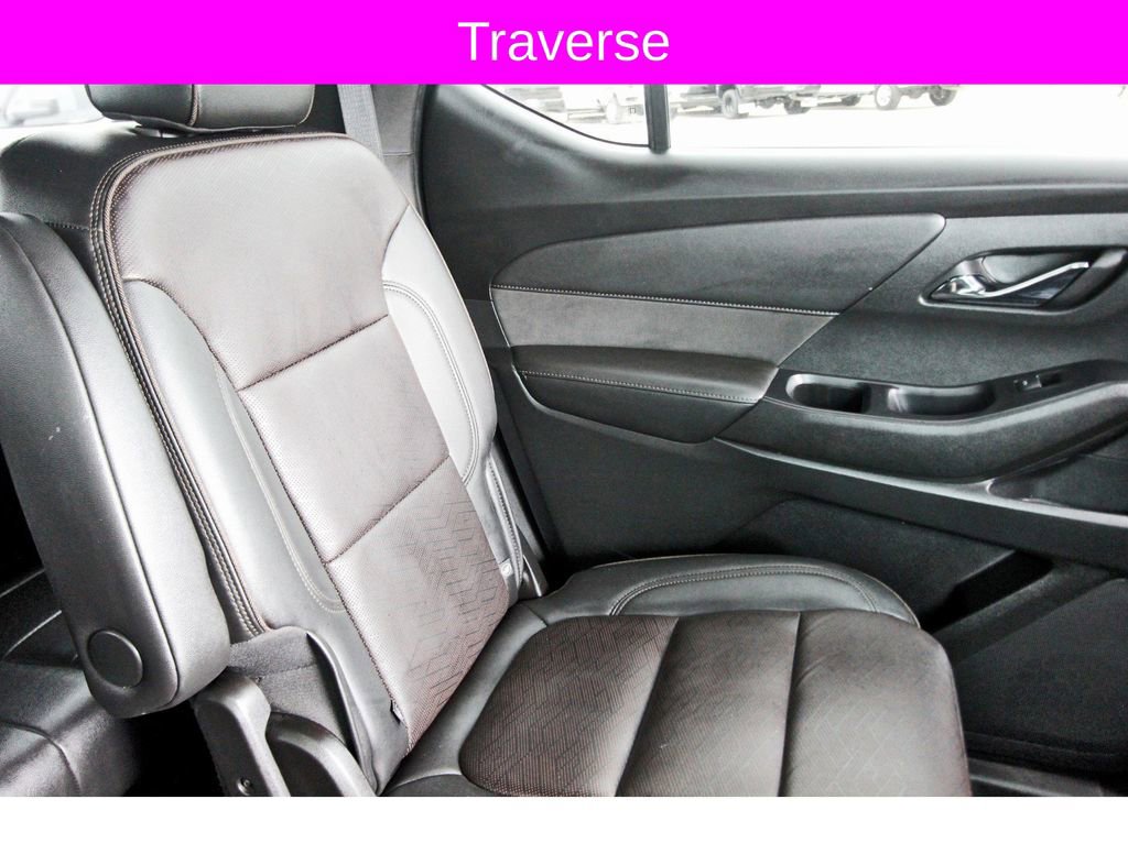 Used 2022 Chevrolet Traverse High Country image 13
