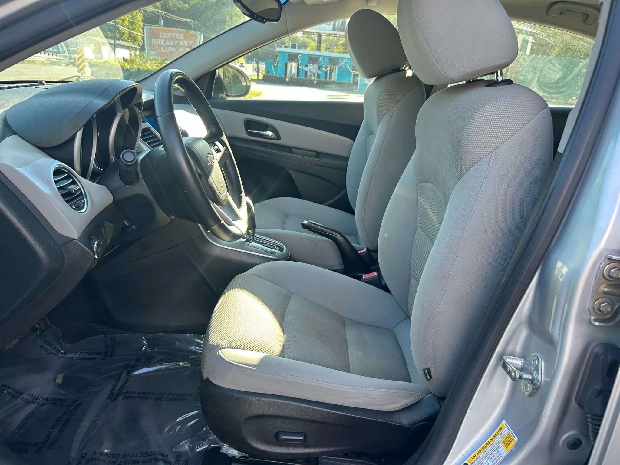 Used 2012 Chevrolet Cruze LT image 22