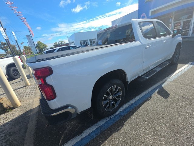 Certified 2023 Chevrolet Silverado 1500 LT w/ Z71 Off-Road Package AWD/4WD image 2