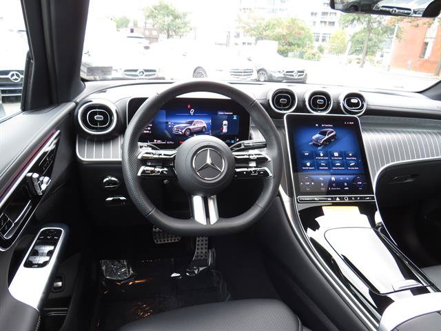 Used 2026 Mercedes-Benz GLC 300 4MATIC image 10