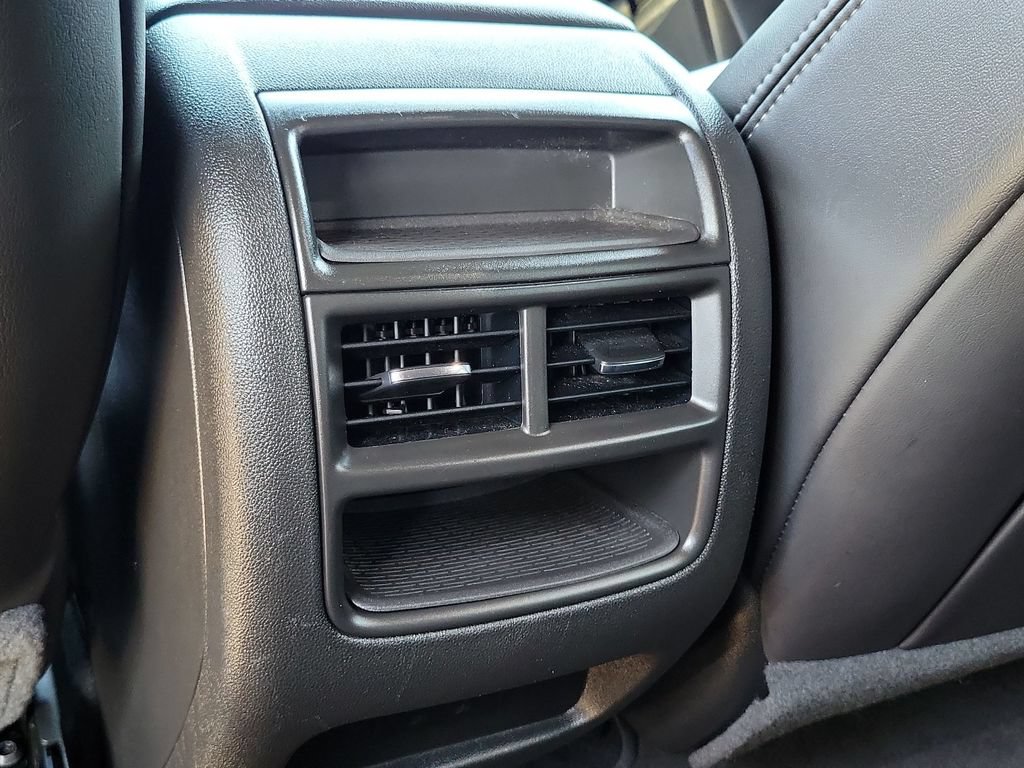 Certified 2024 Cadillac XT5 Premium Luxury FWD image 21