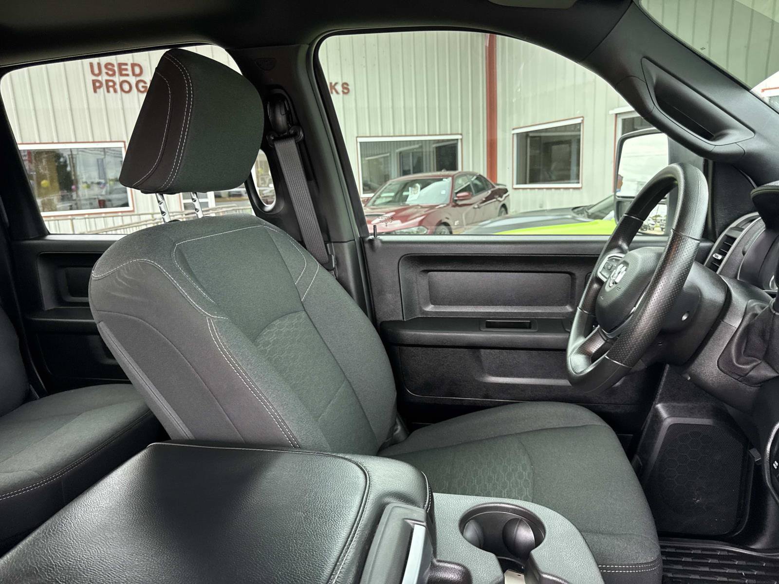 Used 2026 RAM 2500 Warlock AWD/4WD image 10