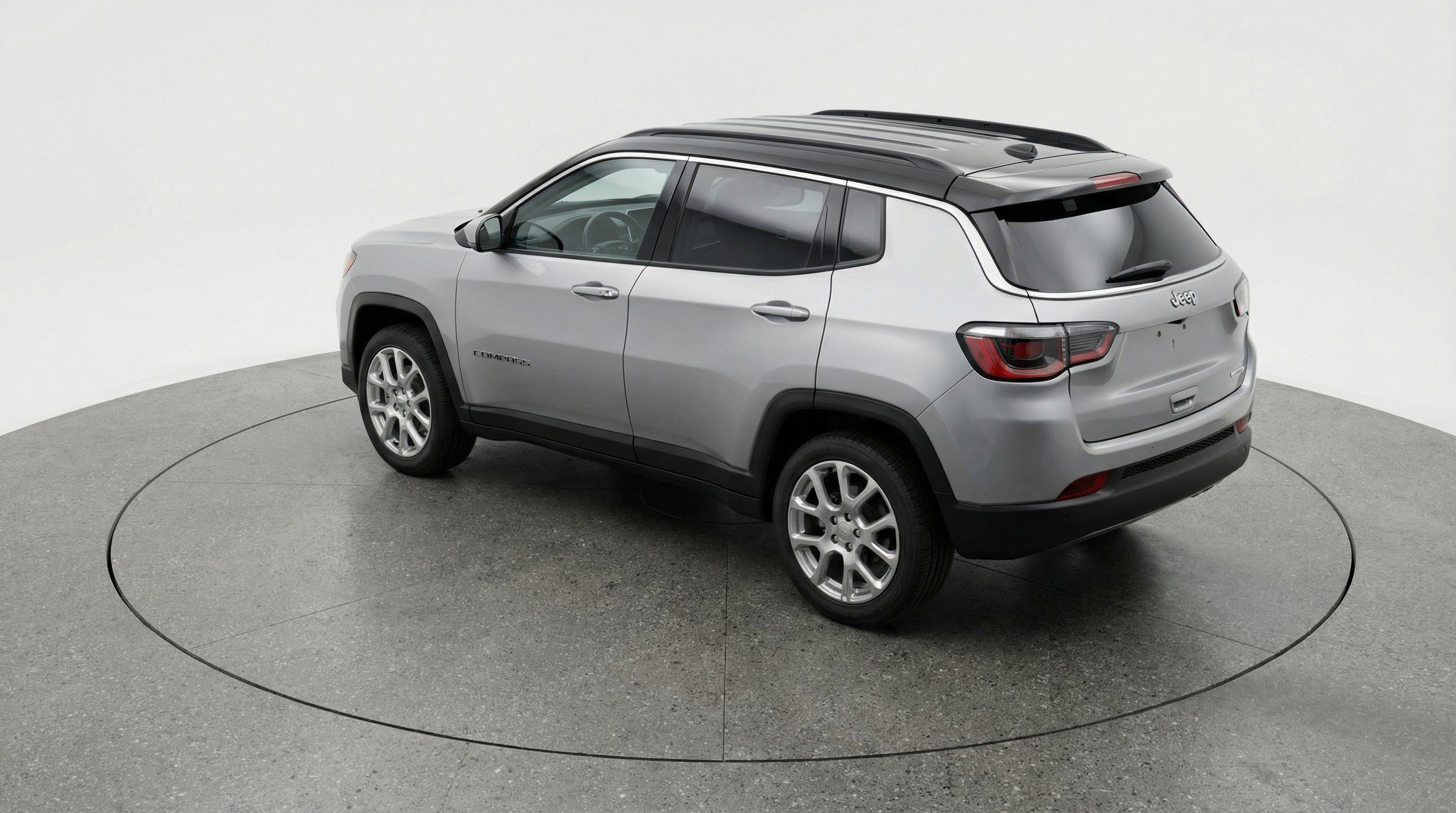 Used 2025 Jeep Compass Limited AWD/4WD image 6