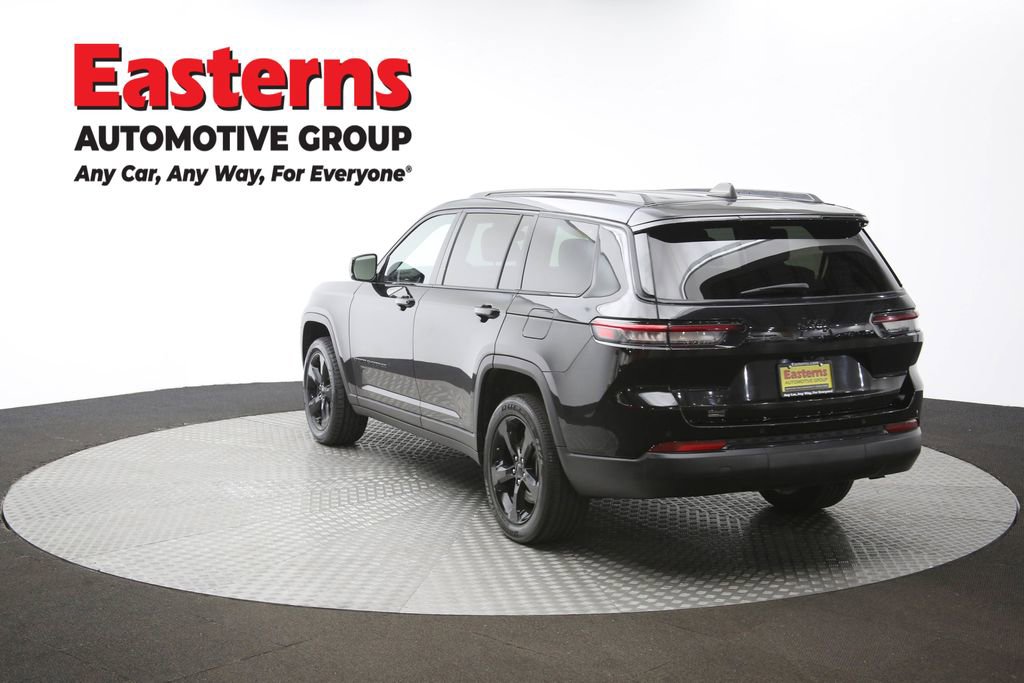 Used 2023 Jeep Grand Cherokee L Laredo image 68