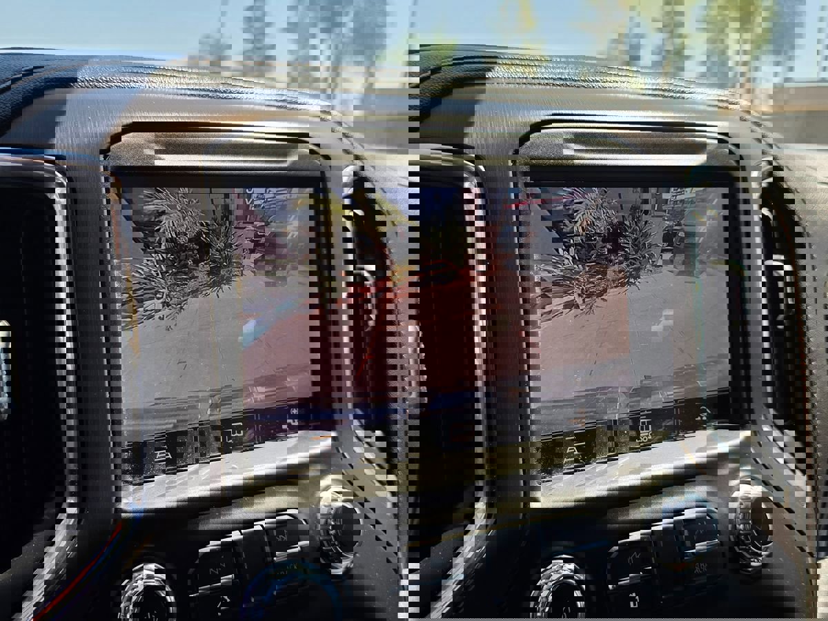 Used 2021 GMC Sierra 1500 AT4 w/ AT4 Value Package image 40