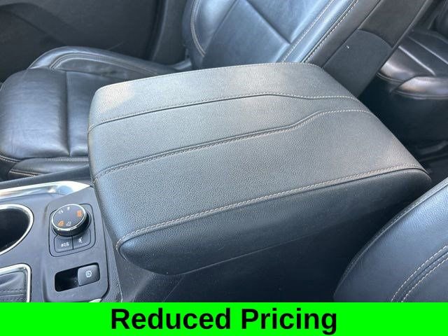 Used 2021 Chevrolet Traverse RS AWD/4WD image 34