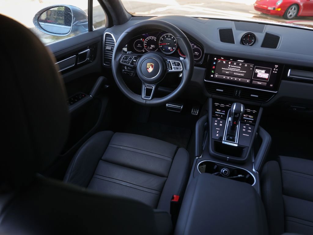Certified 2022 Porsche Cayenne Turbo image 32