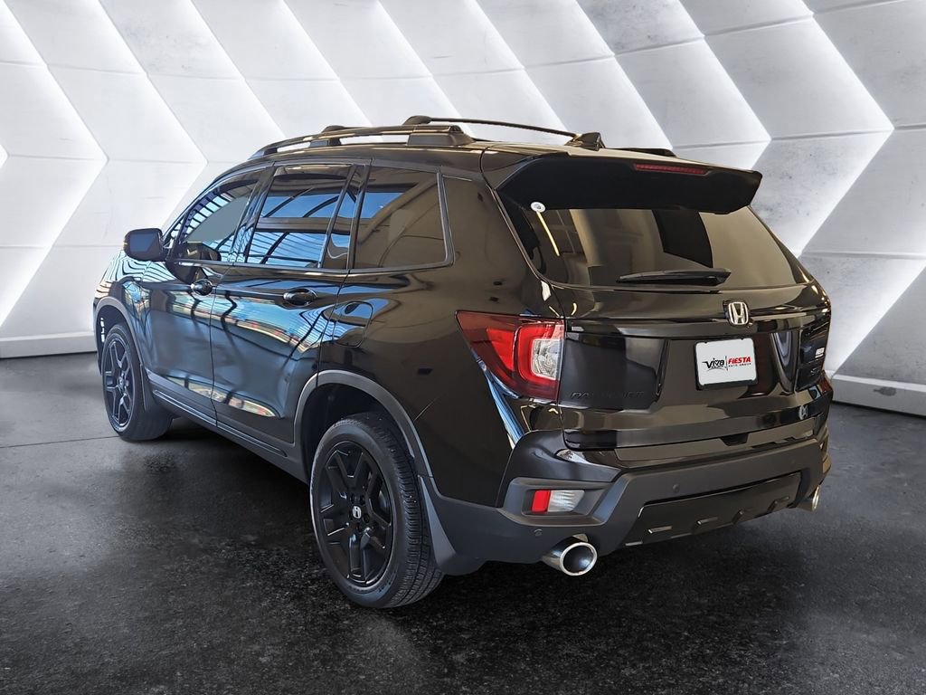 Used 2024 Honda Passport Black Edition image 6