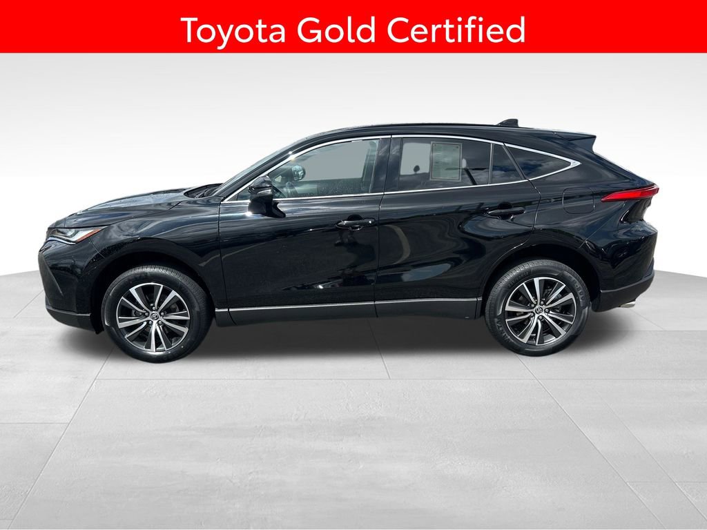 Certified 2023 Toyota Venza LE AWD/4WD image 2