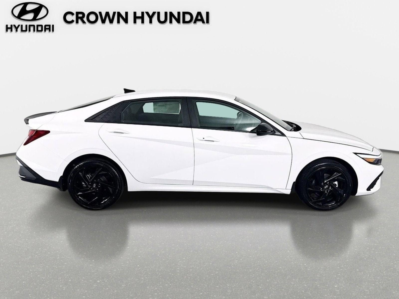 New 2026 Hyundai Elantra Sport FWD image 4