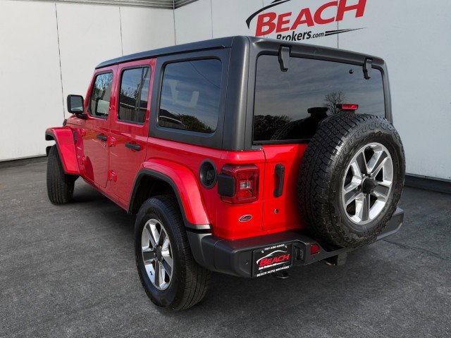 Used 2018 Jeep Wrangler Unlimited Sahara image 11