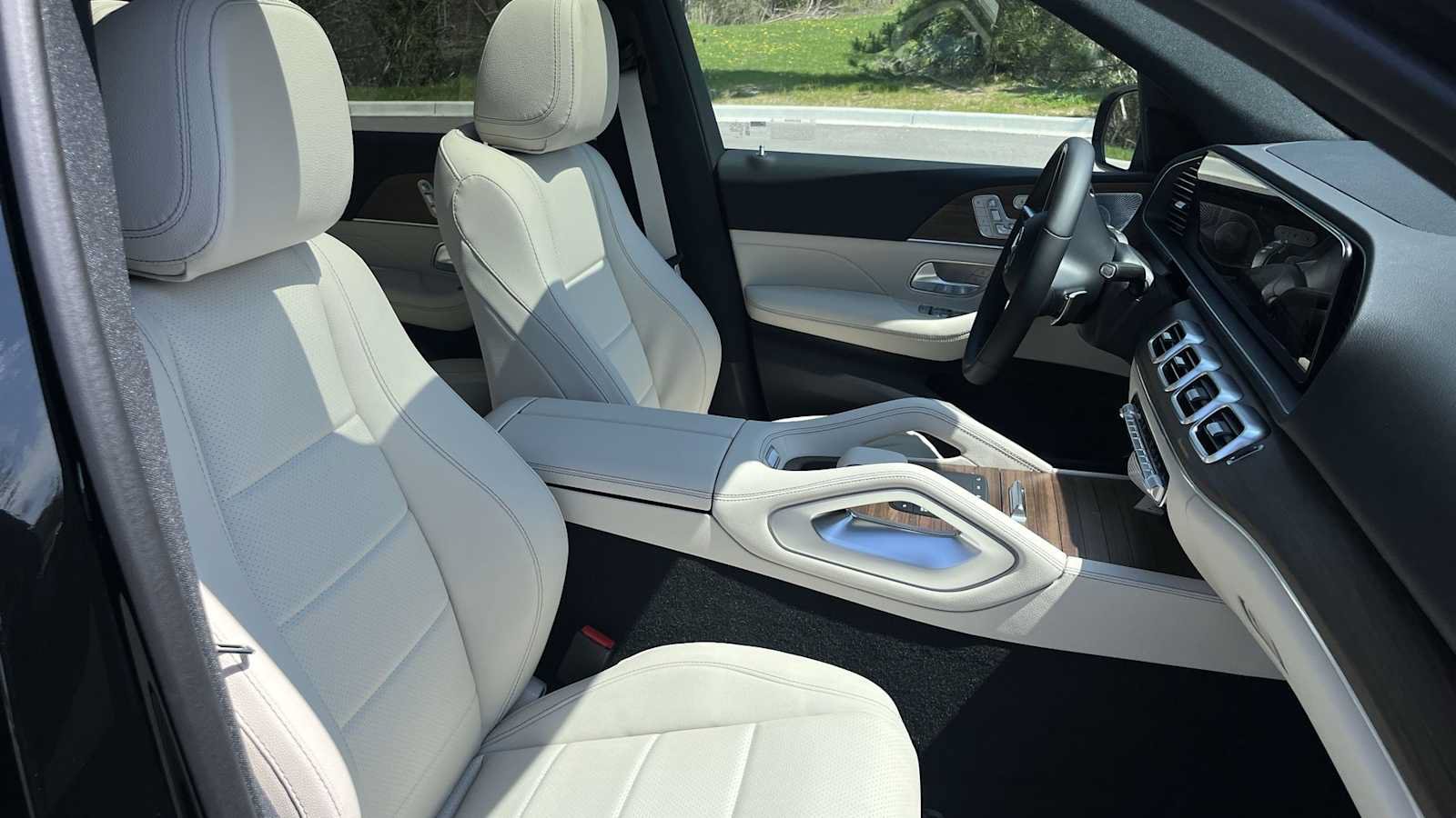 New 2026 Mercedes-Benz GLE 350 4MATIC image 11
