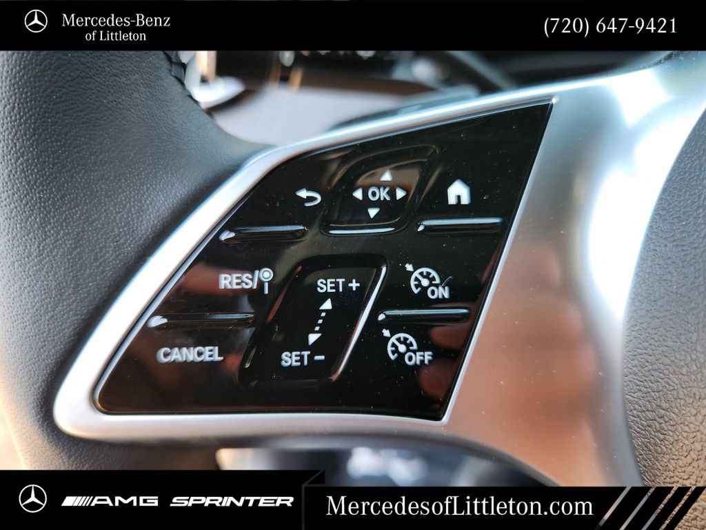 New 2026 Mercedes-Benz EQE 320 4MATIC SUV image 28