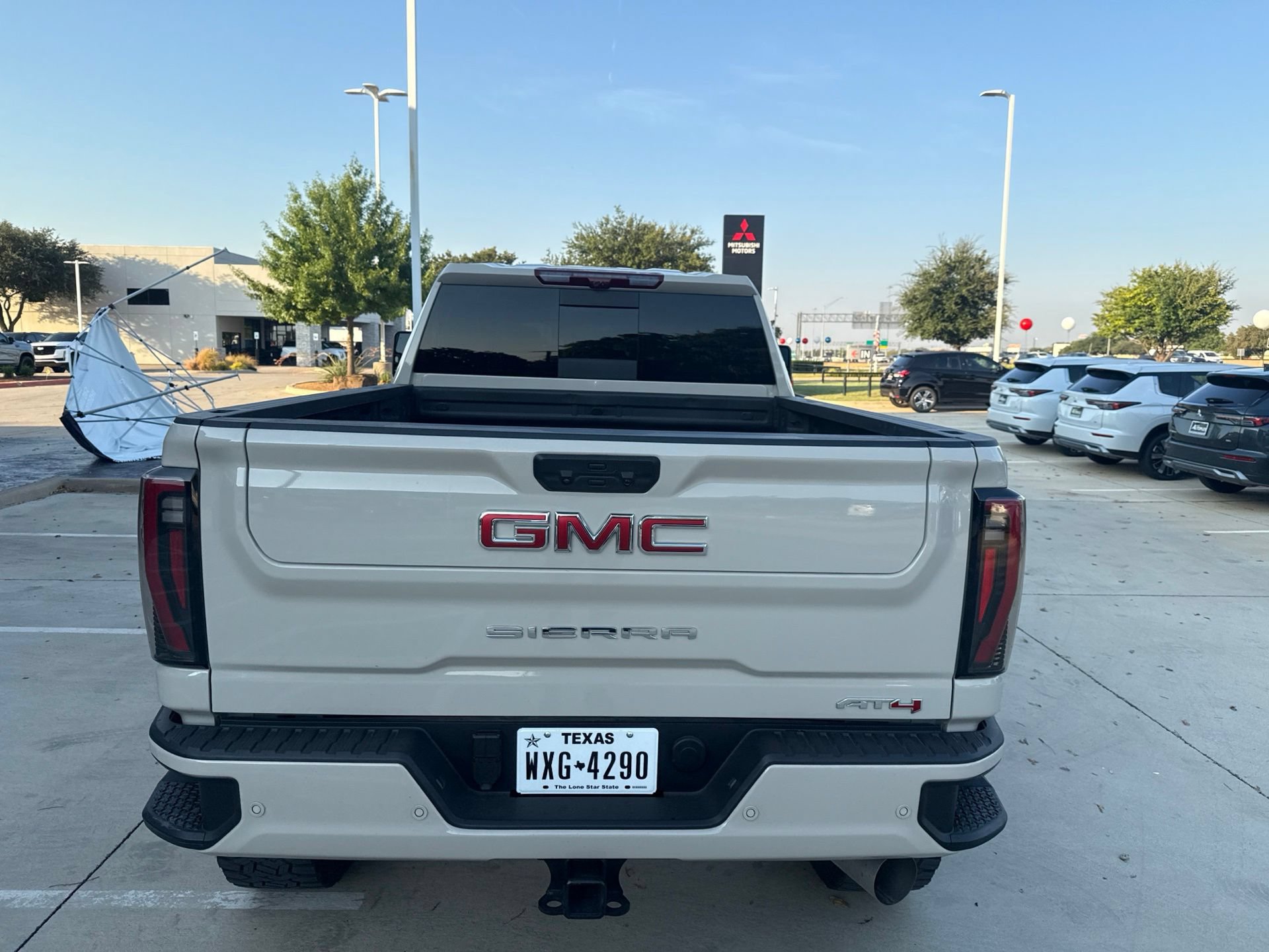 Used 2026 GMC Sierra 2500 AT4 w/ AT4 Premium Plus Package AWD/4WD image 4