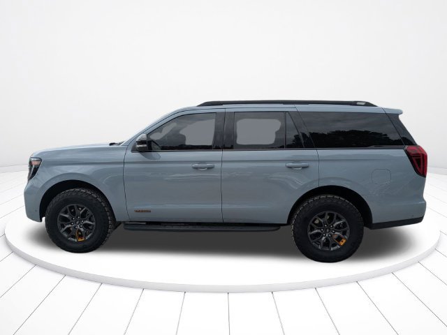 Used 2025 Ford Expedition Tremor AWD/4WD image 7