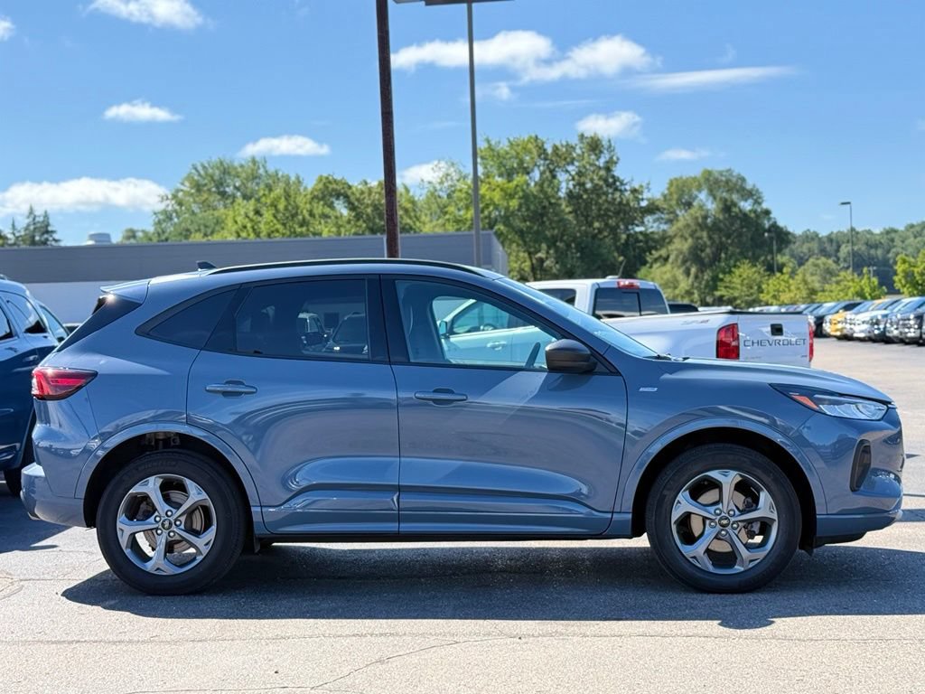 Certified 2024 Ford Escape ST-Line w/ Tech Pack #1 AWD/4WD image 26