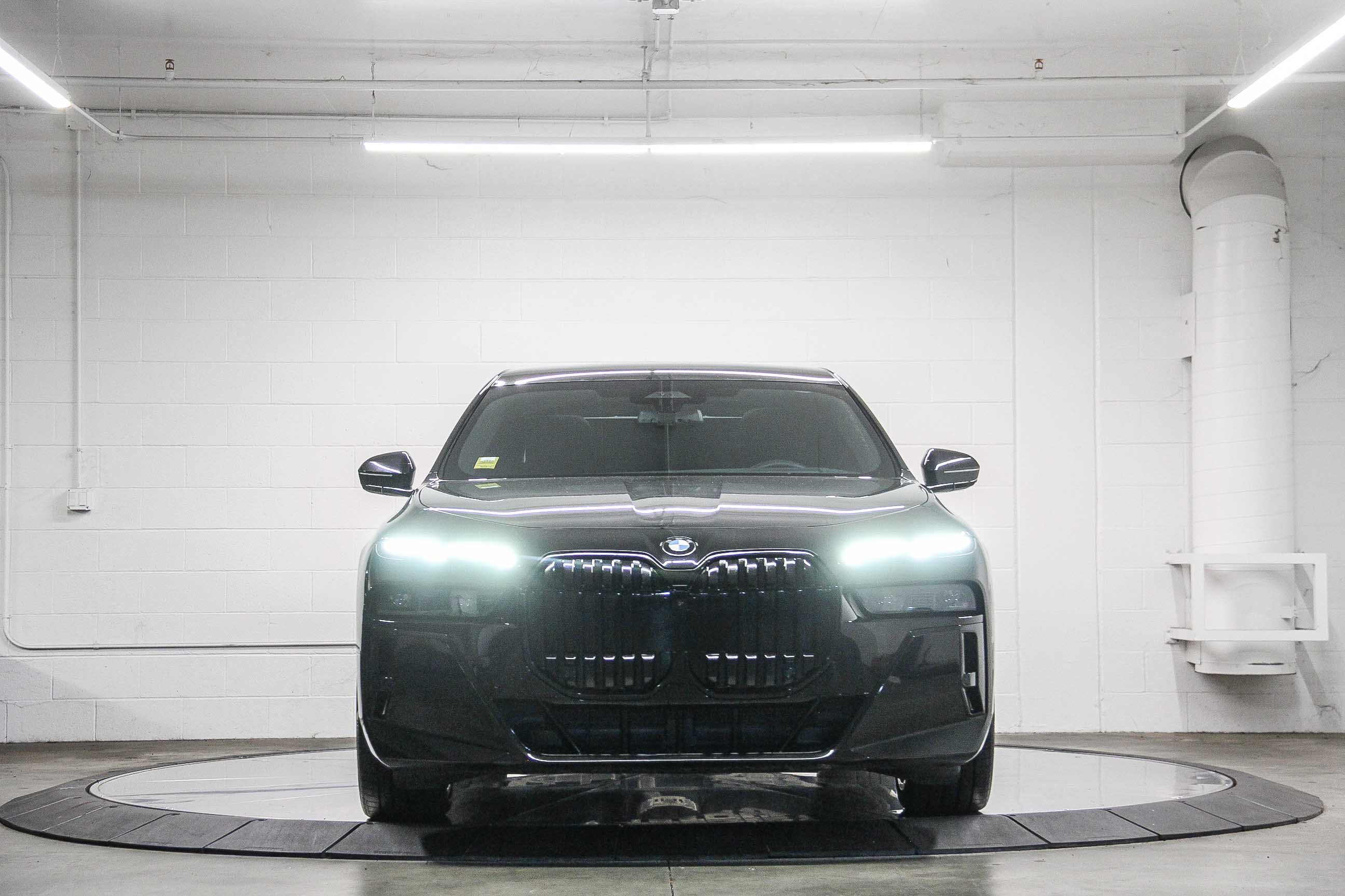 Certified 2024 BMW 740i w/ M Sport Professional Package RWD image 2