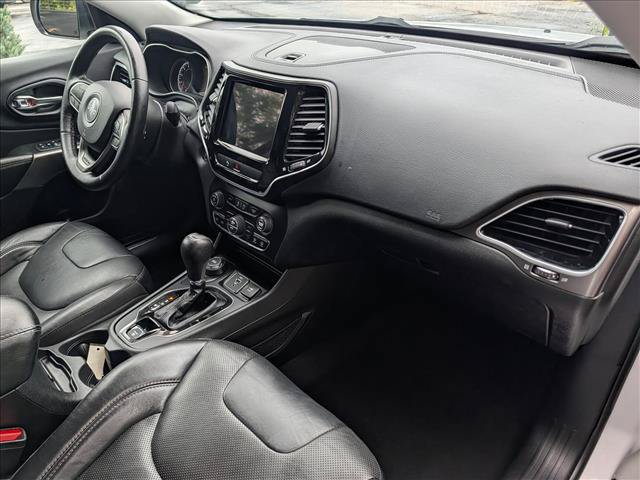 Used 2020 Jeep Cherokee Limited AWD/4WD image 15