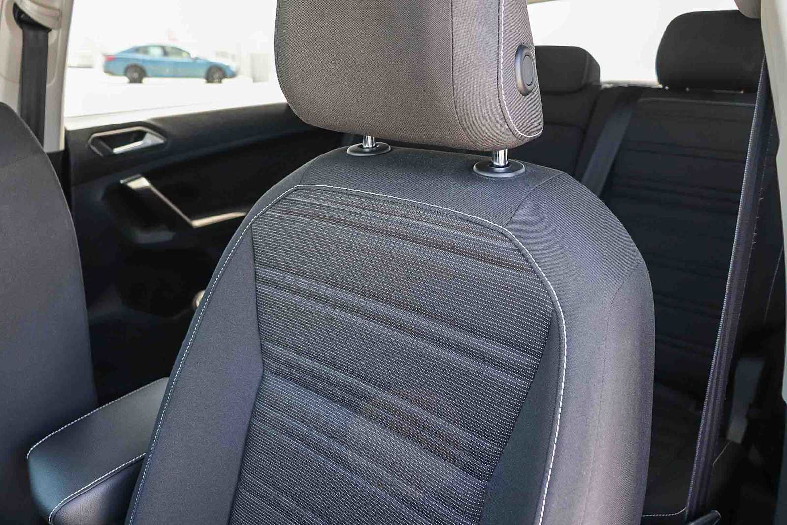 Used 2022 Volkswagen Tiguan S image 24