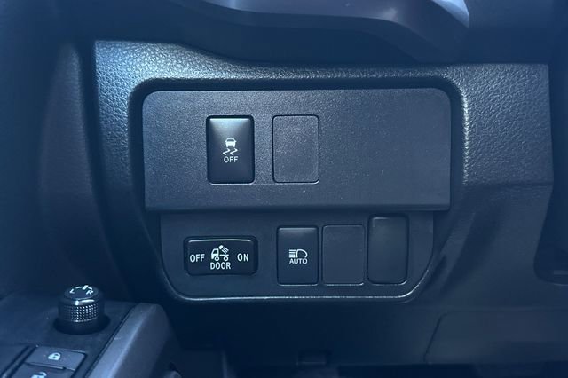 Used 2022 Toyota Tacoma SR5 image 29