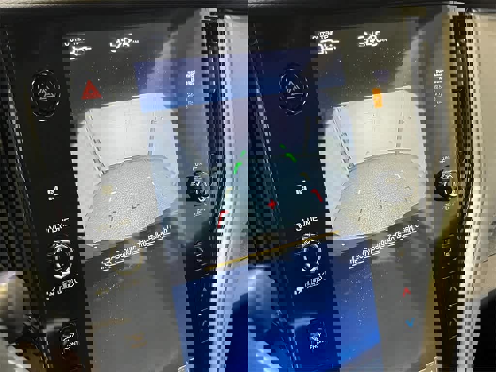 Certified 2025 Subaru Legacy Premium image 20