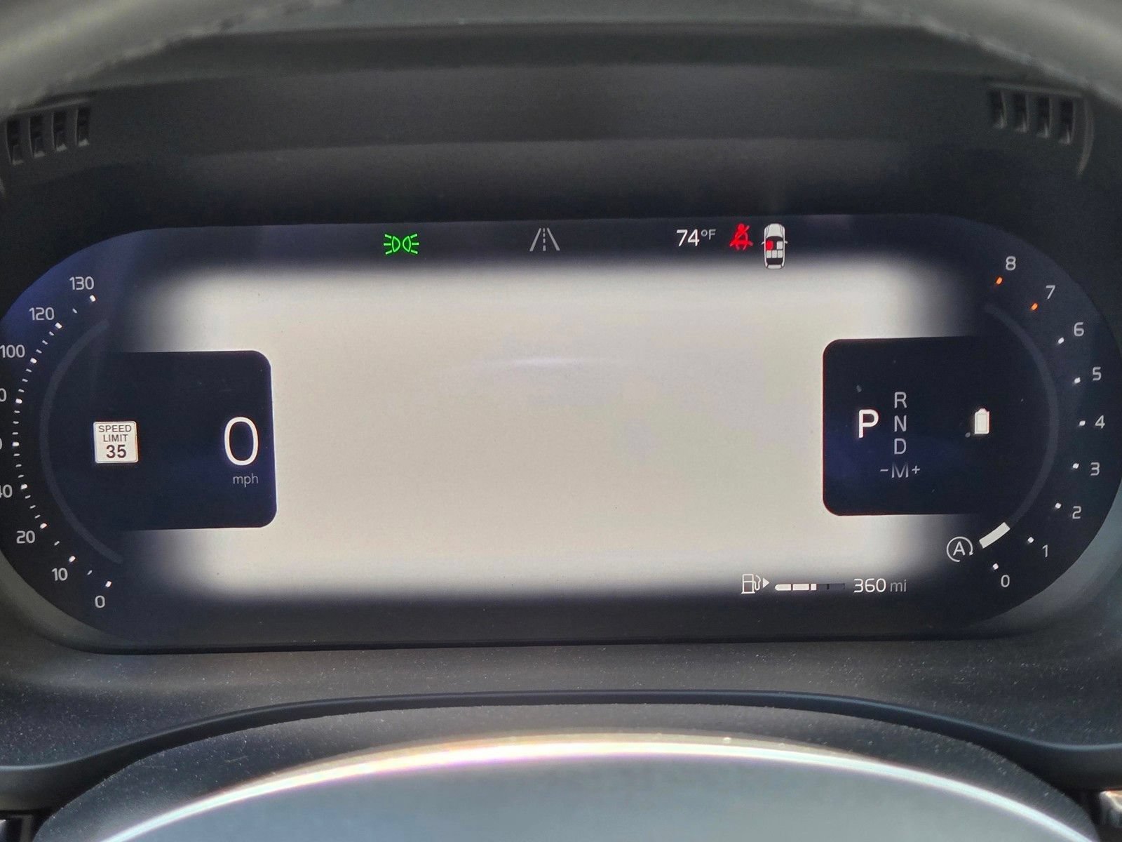 Certified 2025 Volvo XC60 B5 Plus AWD/4WD image 23