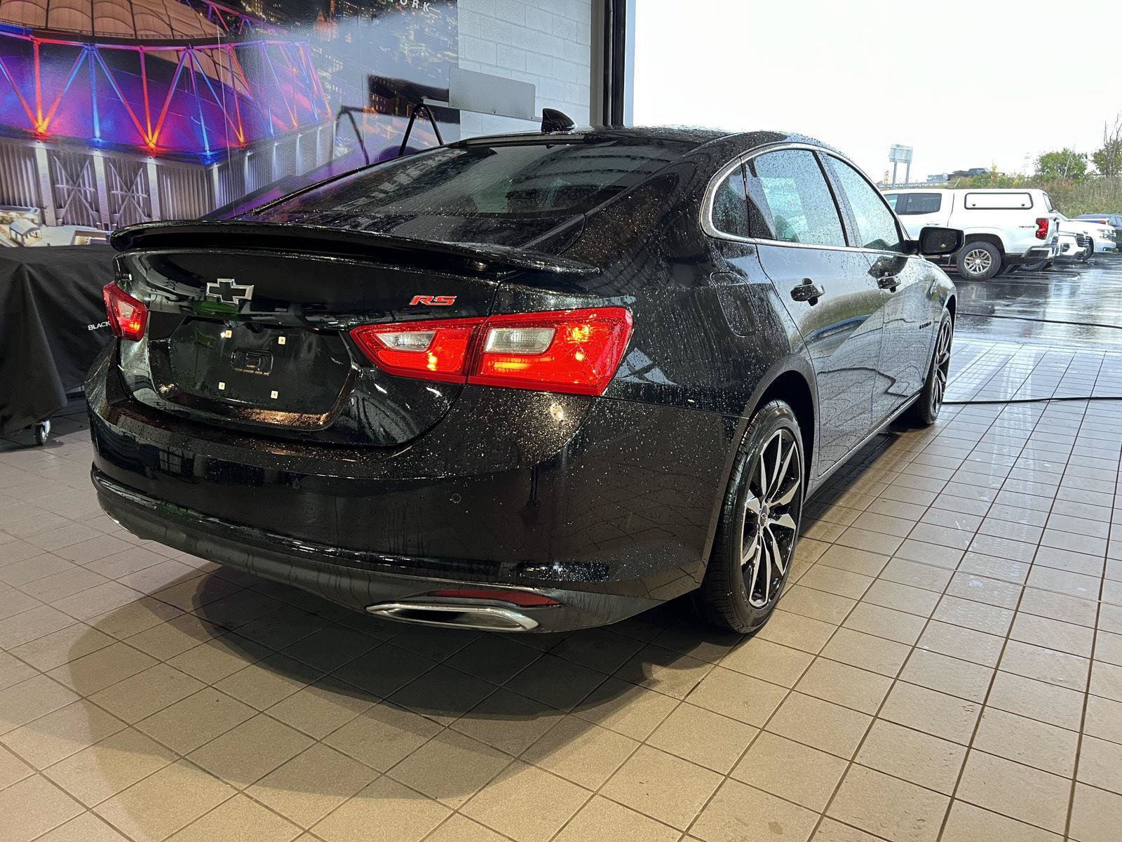 Used 2024 Chevrolet Malibu RS FWD image 6