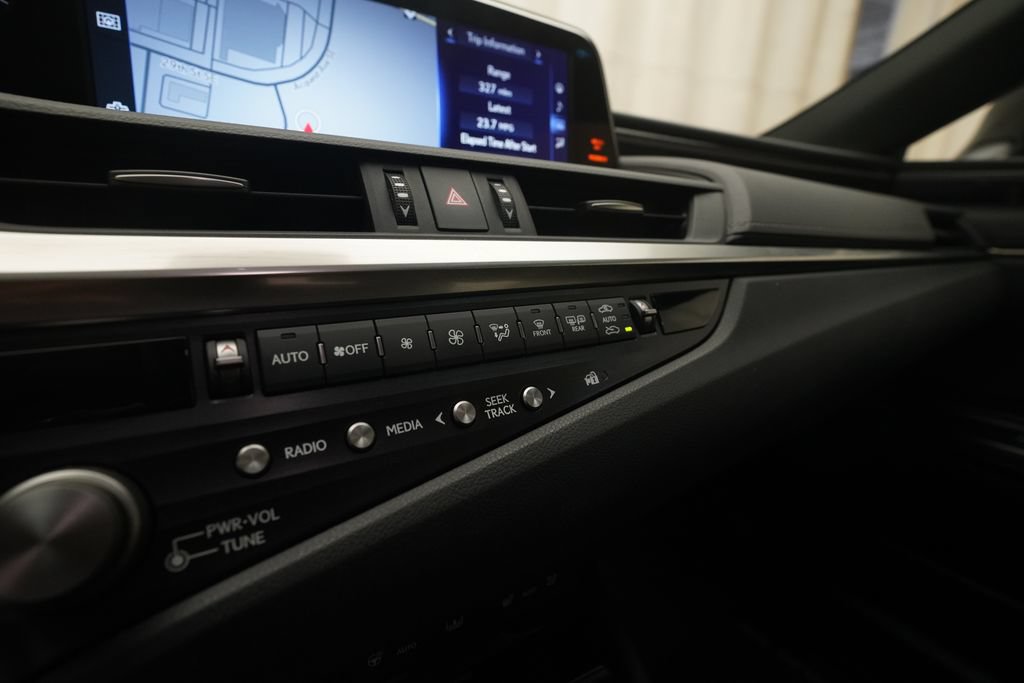 Used 2021 Lexus ES 350 w/ Accessory Package 2 FWD image 21