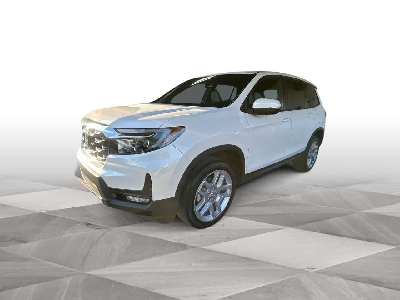 Used 2025 Honda Passport EX-L image 4