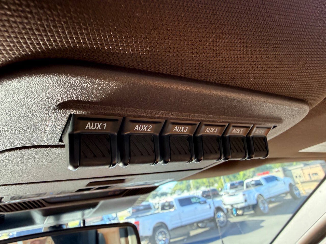 Used 2023 Ford F450 King Ranch w/ FX4 Off-Road Package AWD/4WD image 32