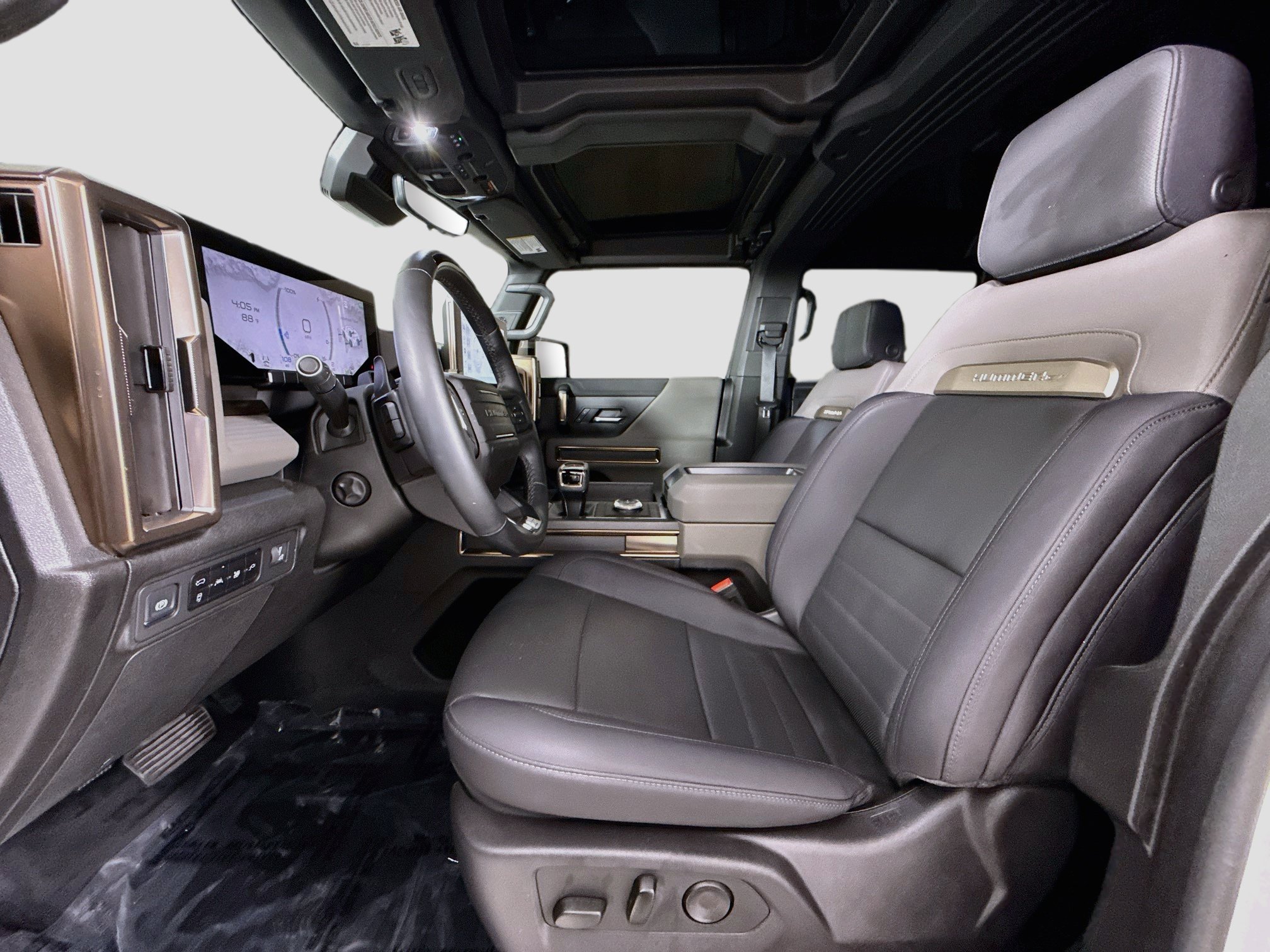 Used 2025 GMC Hummer EV 2X AWD/4WD image 23