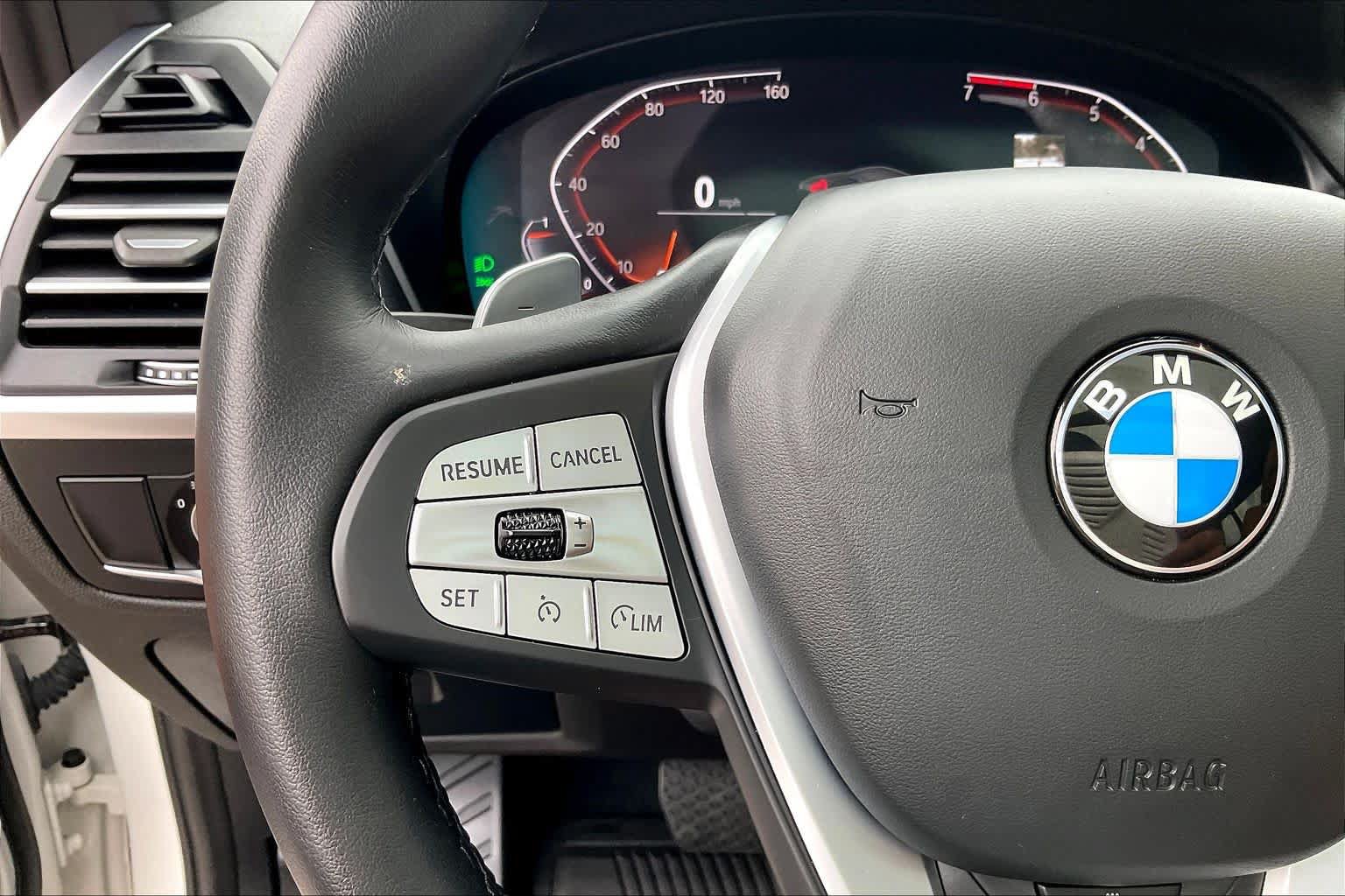 Used 2023 BMW X4 xDrive30i w/ Premium Package AWD/4WD image 24