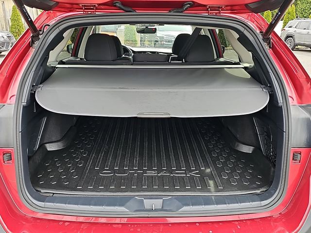 Used 2024 Subaru Outback Premium image 28