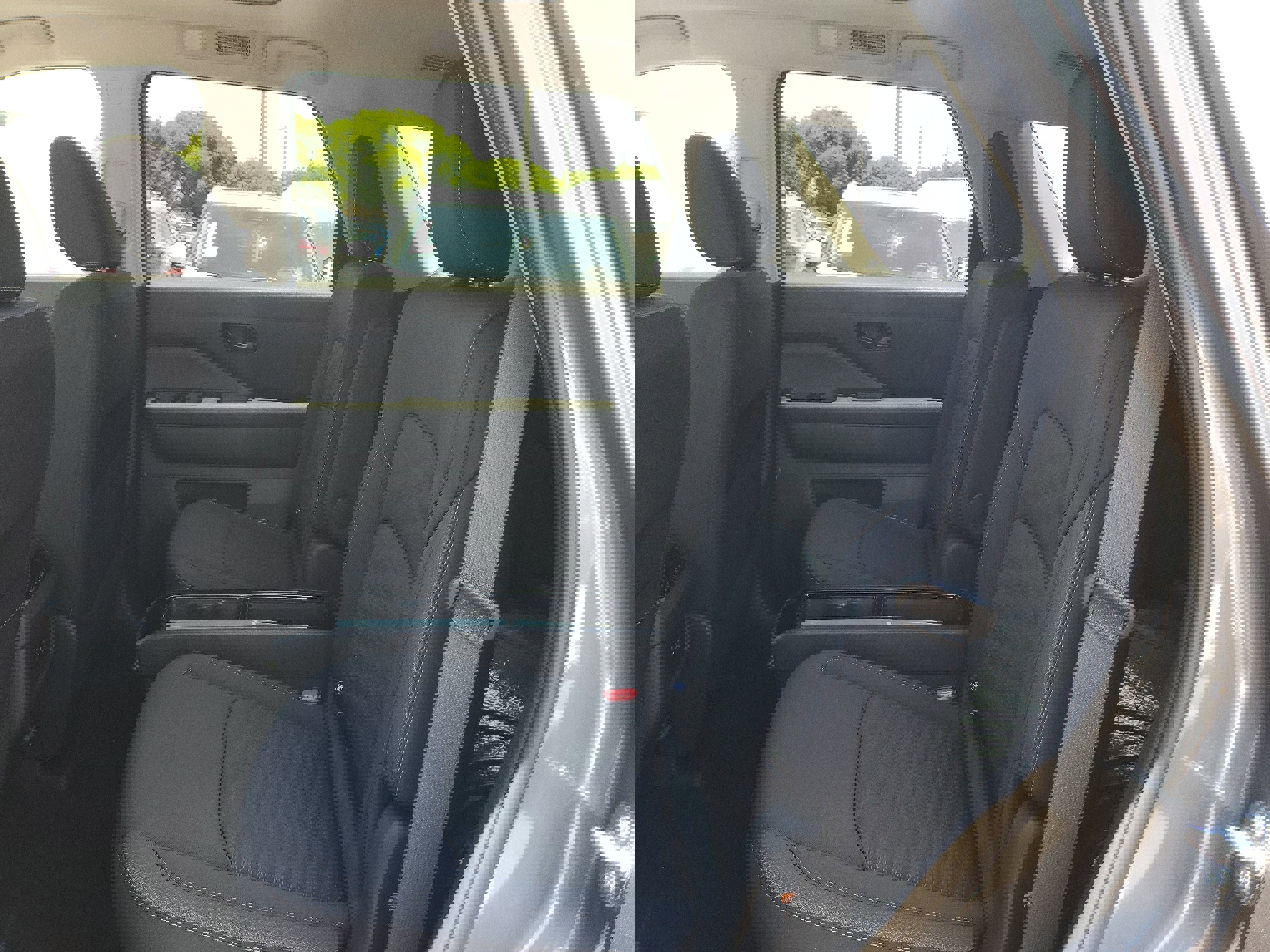 New 2025 Nissan Pathfinder SV w/ SV Premium Package image 11