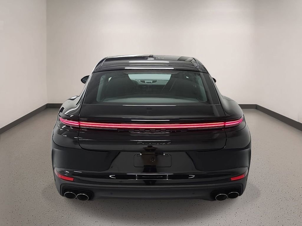 Certified 2024 Porsche Panamera 4 AWD/4WD image 6