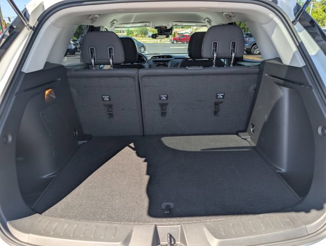 Used 2023 Chevrolet TrailBlazer LT FWD image 19