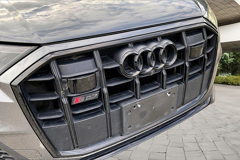 Used 2020 Audi SQ7 Prestige AWD/4WD image 24