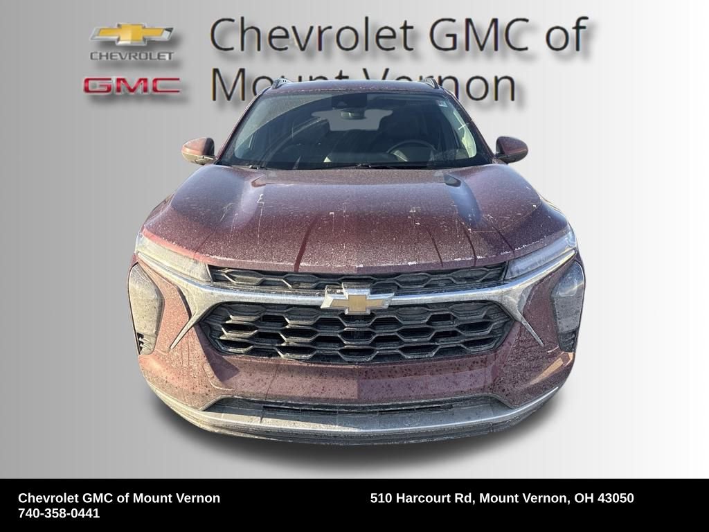 Used 2024 Chevrolet Trax LT w/ LT Convenience Package image 8