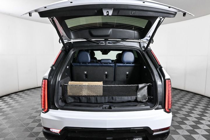 New 2025 Cadillac Escalade IQ Sport 2 image 31