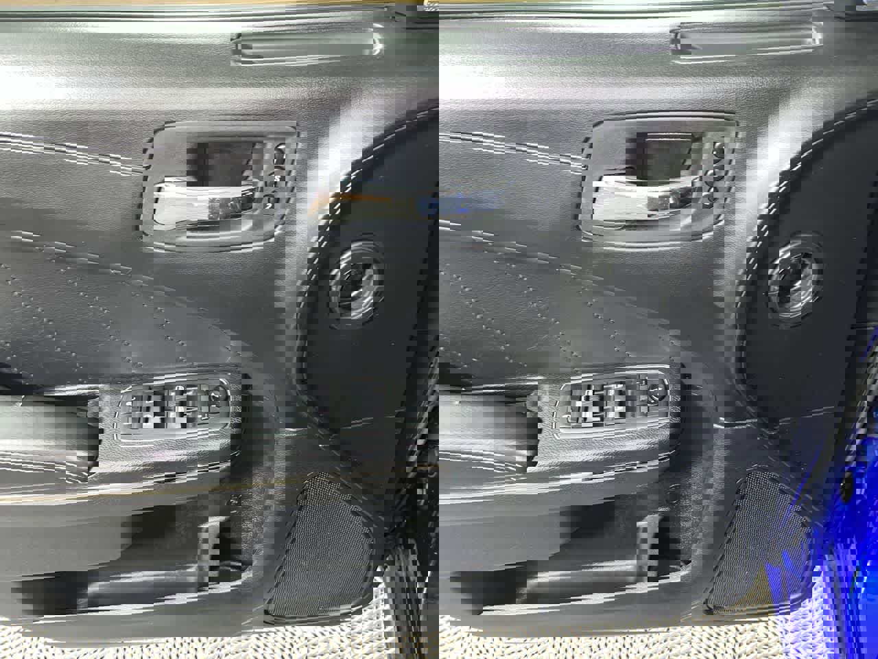 Used 2021 Dodge Charger SRT Hellcat image 13