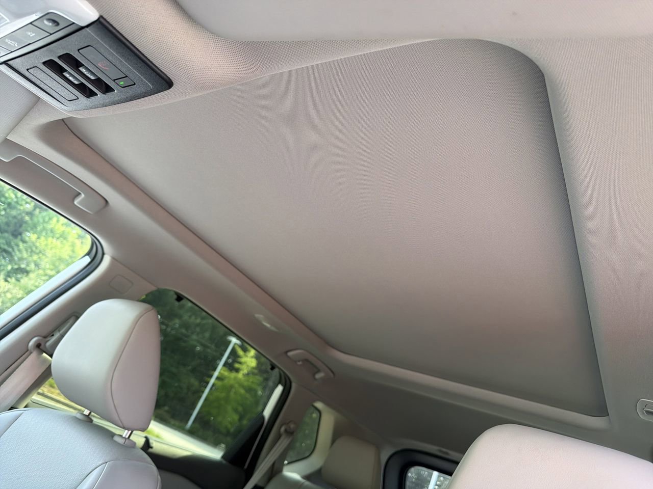 Certified 2024 Nissan Rogue SV w/ SV Premium Package FWD image 16