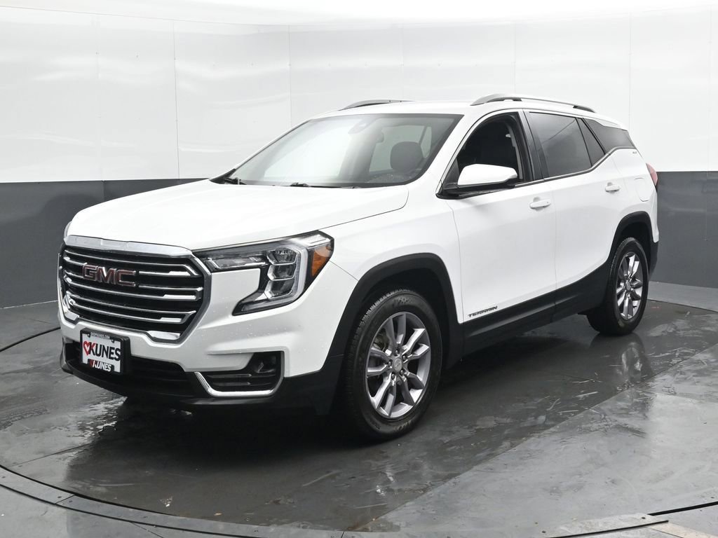 Used 2023 GMC Terrain SLT image 8