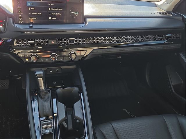 Used 2025 Honda Accord Touring image 19