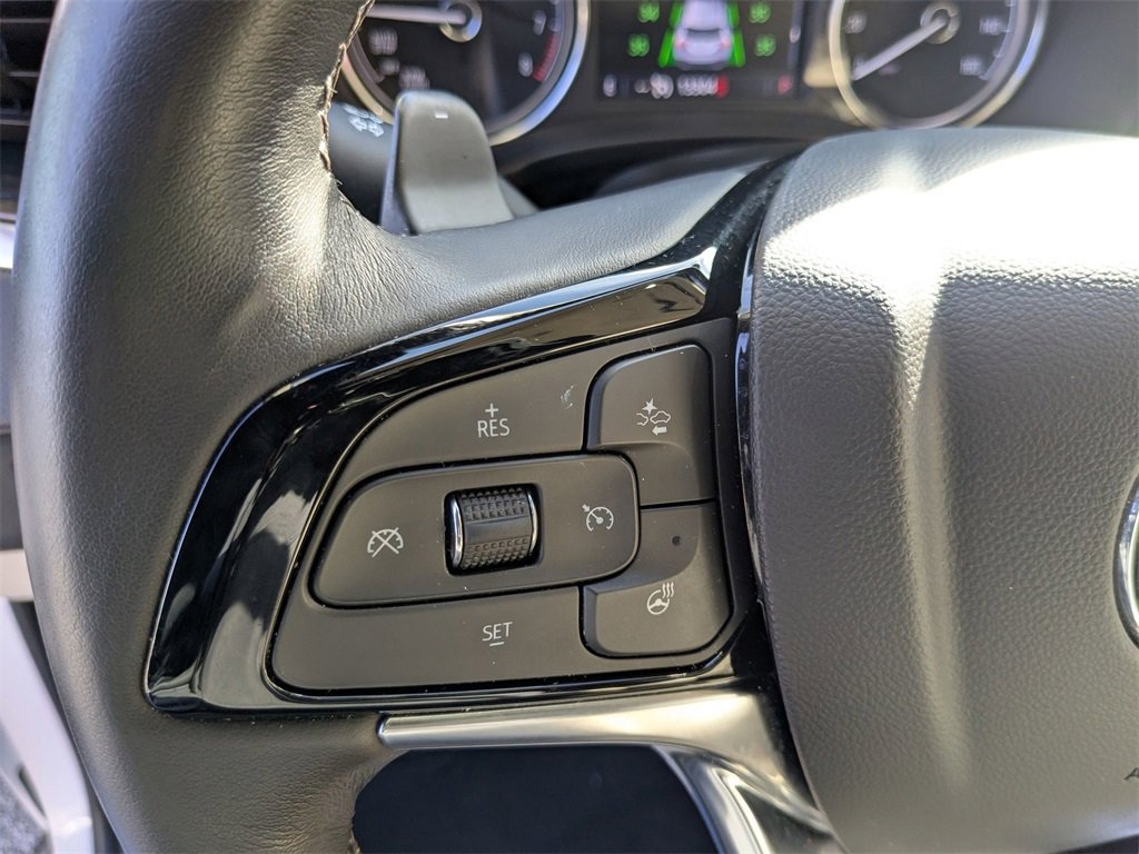 Certified 2024 Buick Enclave Essence image 18