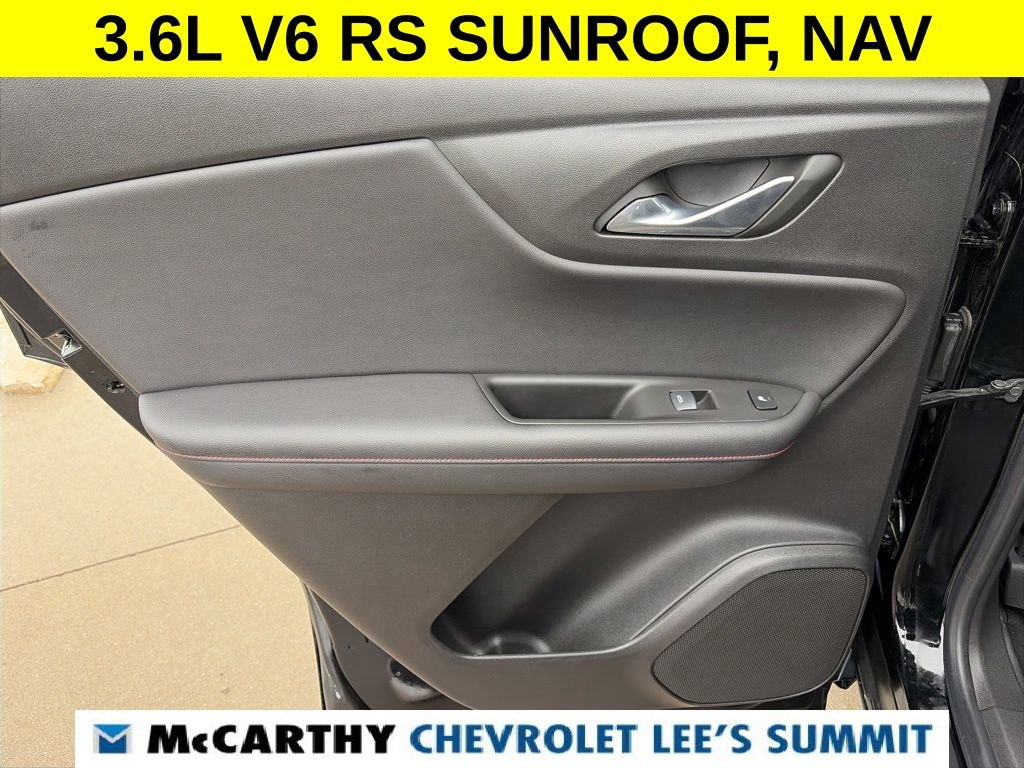 Certified 2024 Chevrolet Blazer RS w/ Driver Confidence II Package image 38