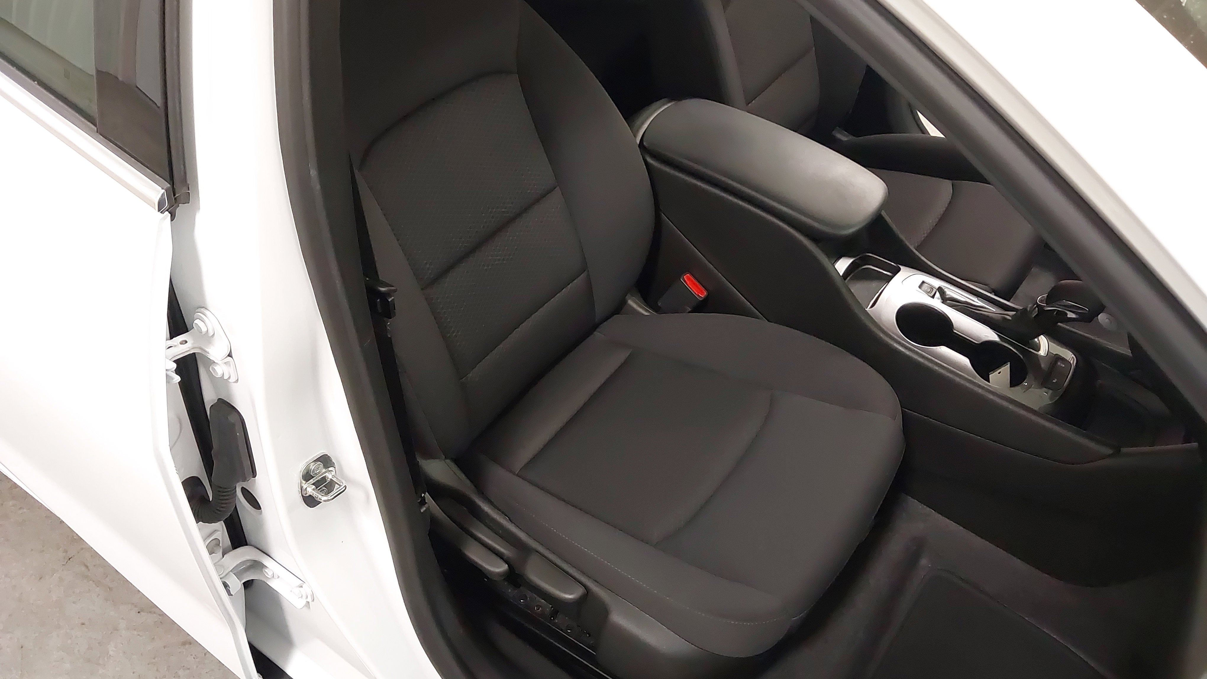 Used 2023 Chevrolet Malibu LS w/ Driver Confidence Package image 28