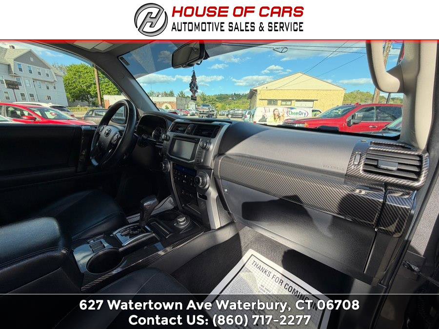 Used 2015 Toyota 4Runner Limited AWD/4WD image 35